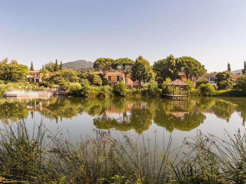 Les Restanques Maison Du Lac 4 Chambres Grimaud Εξωτερικό φωτογραφία