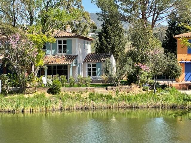 Les Restanques Maison Du Lac 4 Chambres Grimaud Εξωτερικό φωτογραφία